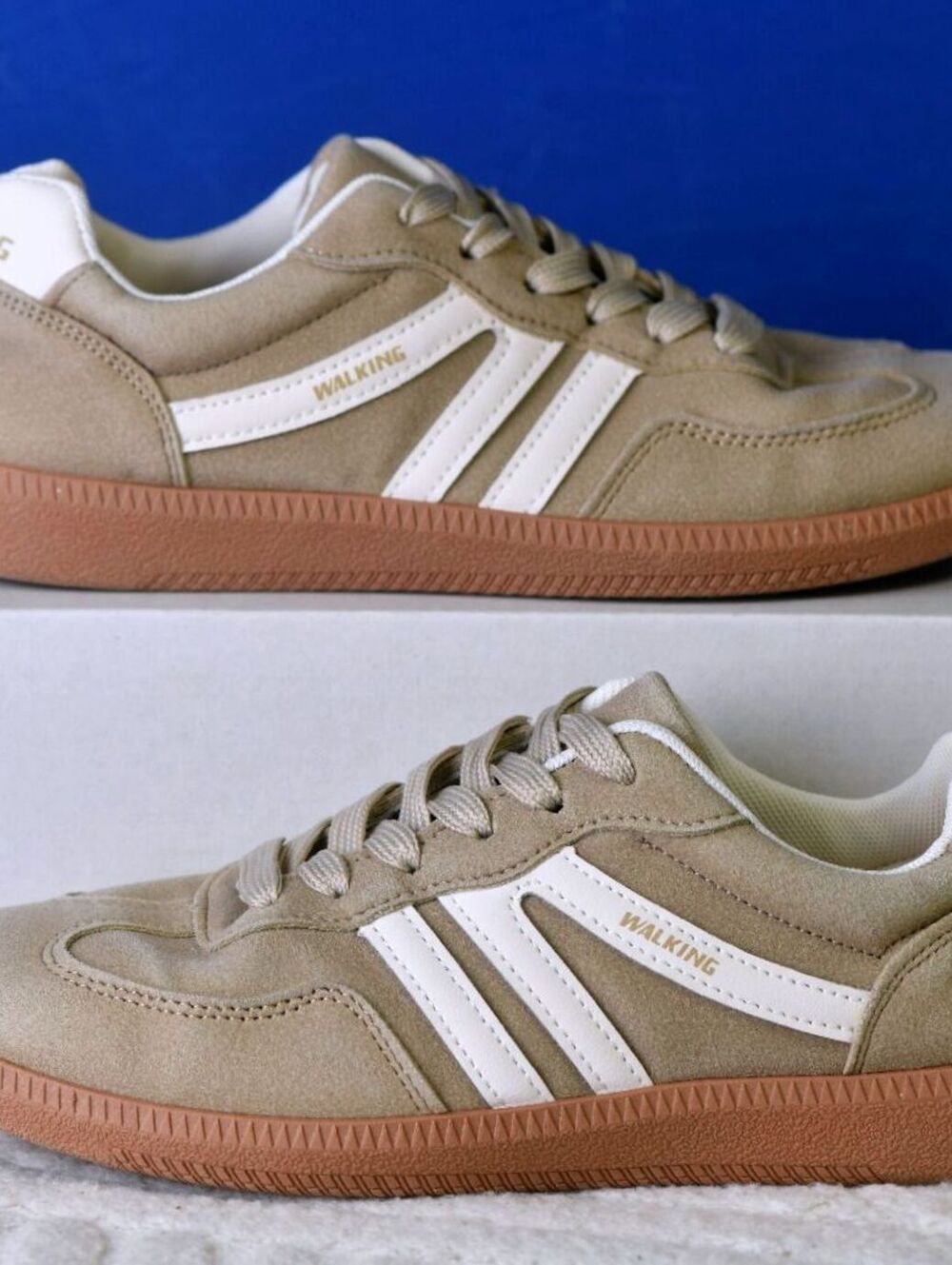 Pre-Owned! Size: 7 Women | Walking Women Sneakers
